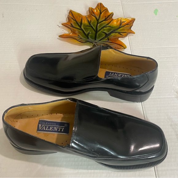 Valenti Calzados dress shoes - Picture 4 of 11